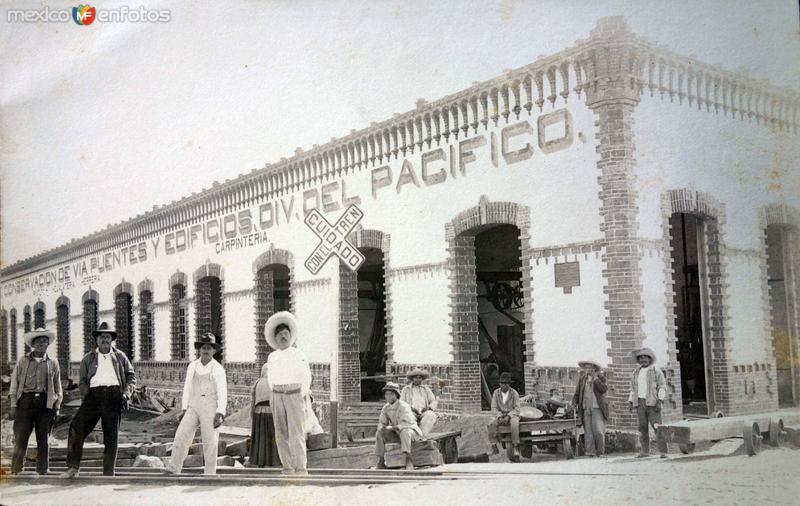 Edicio de conservacion de Via-Puentes y edificios Division del Pacifico ( Circulada el 3 de Agosto de 1923 ).