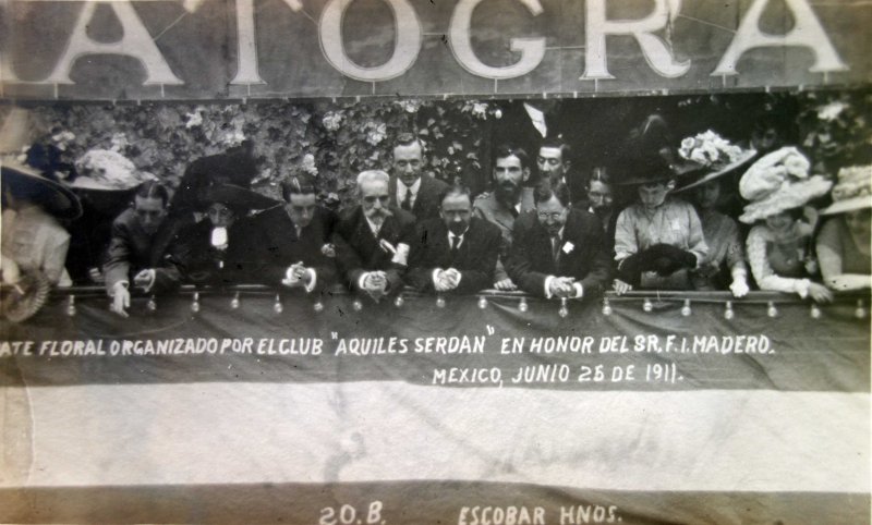 Combate floral organizado por el club Aquiles Serdan en honor al senor Fransico I Madero ( 25 de Junio de 1911 )