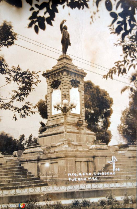 Monumento a Francisco I Madero.