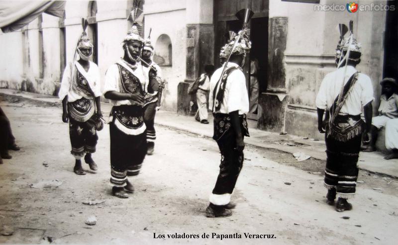 Los voladores de Papantla Veracruz.