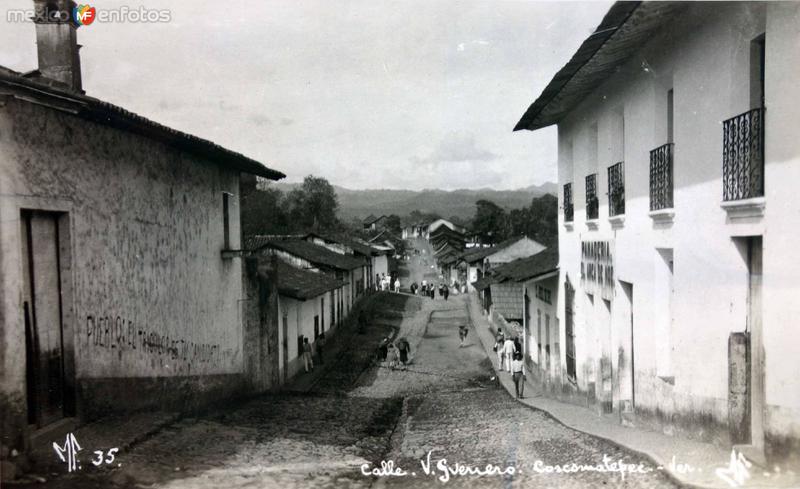 Calle V Guerrero.