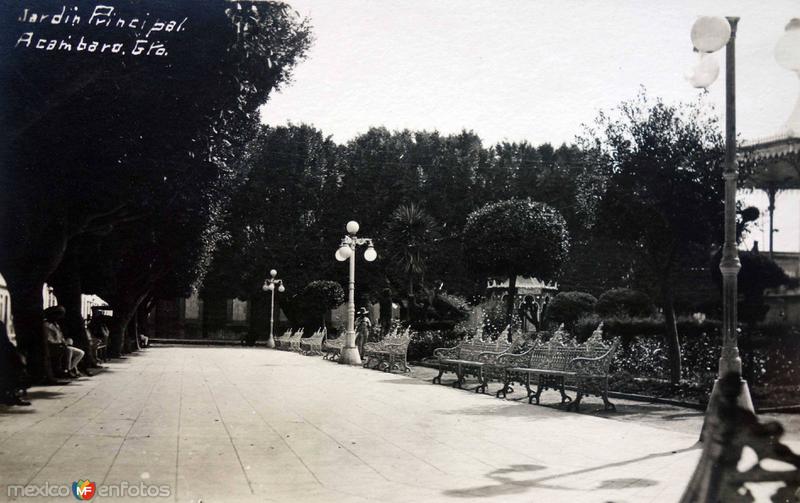 Jardin Principal.