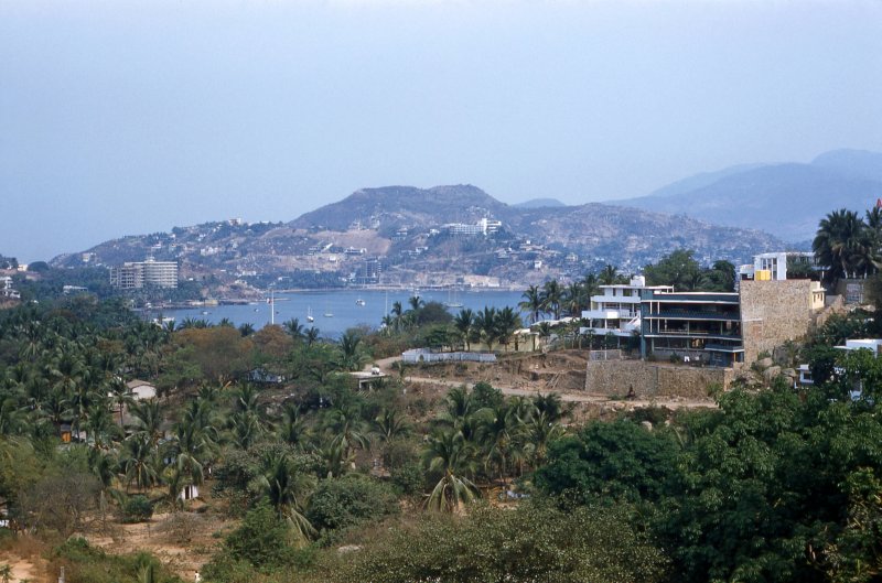 Vista panorámica de Acapulco (1954)