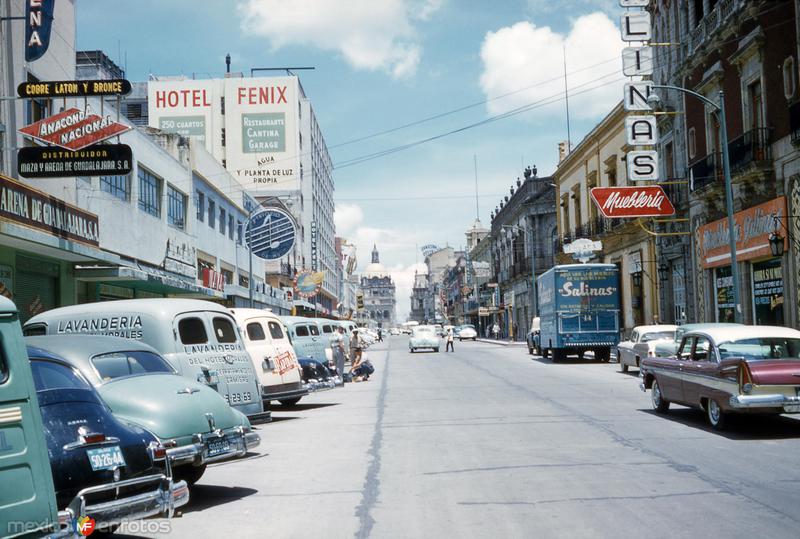 Avenida Ramón Corona (1958)