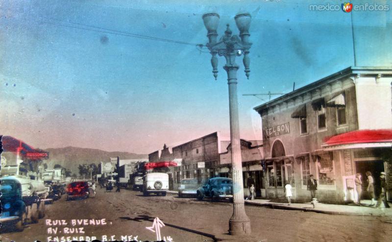 Avenida Ruiz ( Circulada el 14 de Julio de 1945 ).