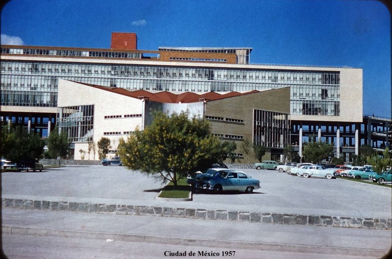 Un estacionamiento Ciudad de México ( 1957 ).