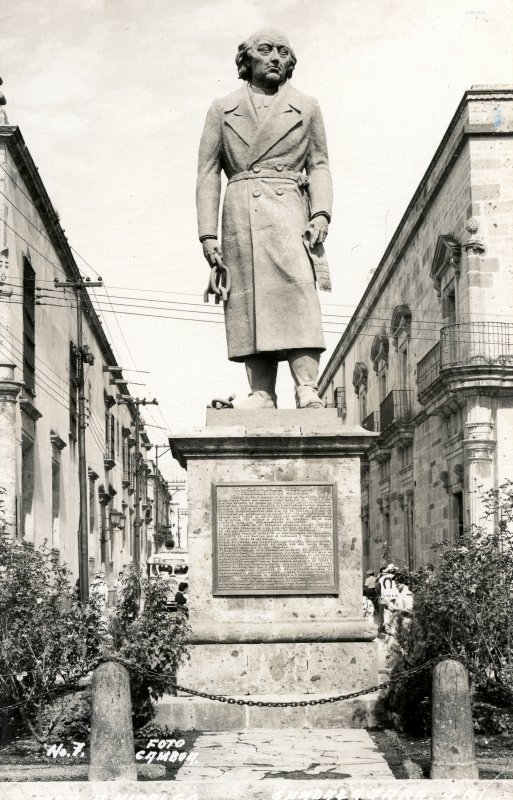 Monumento a Miguel Hidalgo