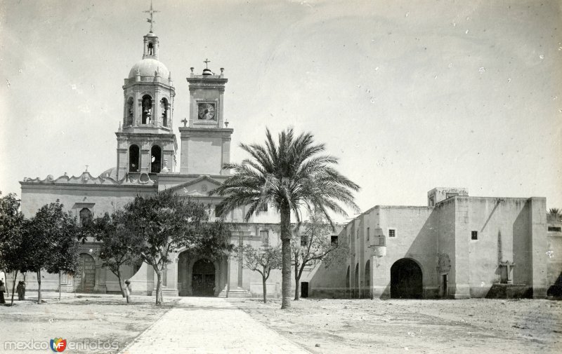 Ex convento y templo de la Cruz