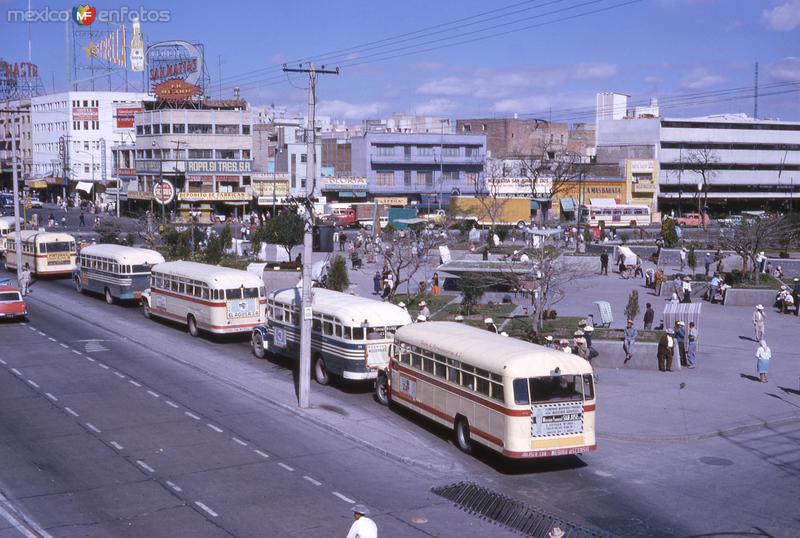 Autobuses (1965)