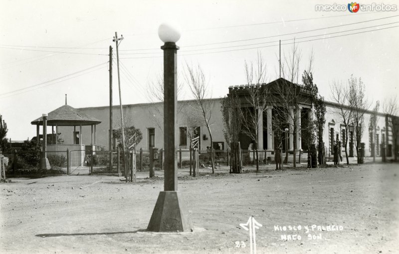 Kiosco y Palacio Municipal