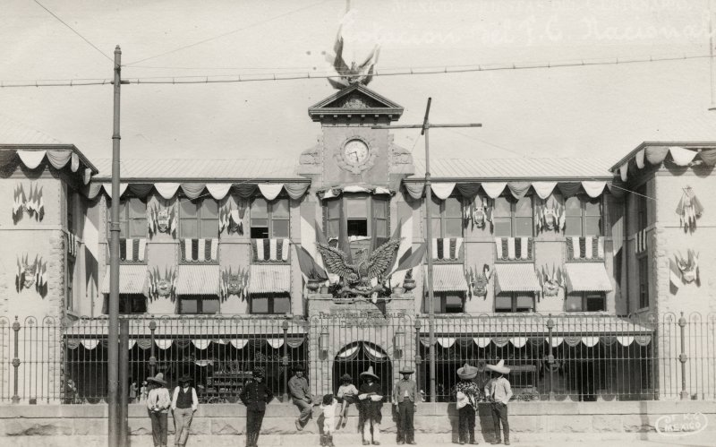 Estación Colonia durante las fiestas del Primer Centenario de la Independencia (1910)