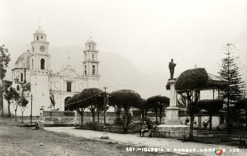 Iglesia y parque