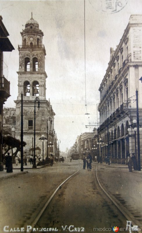 Calle Principal y mercado( Circulada el 7 de Junio de 1917 ).