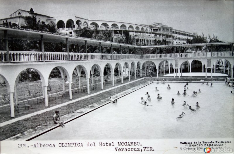 Alberca Olimpica del Hotel Mocambo. ( Circulada el 23 de Mayo de 1959 ).