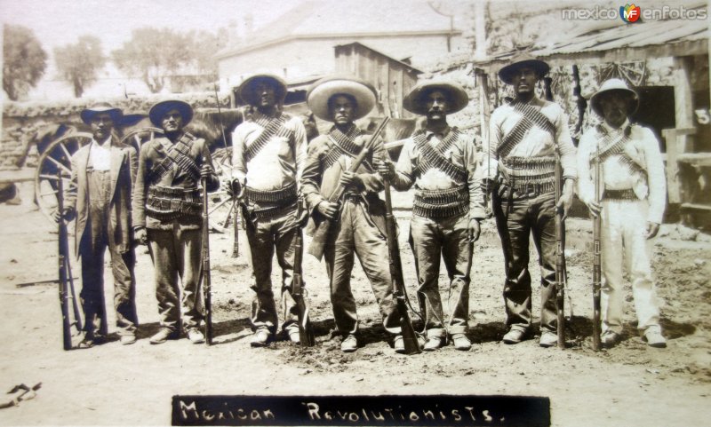 Revolucionarios Mexicanos.