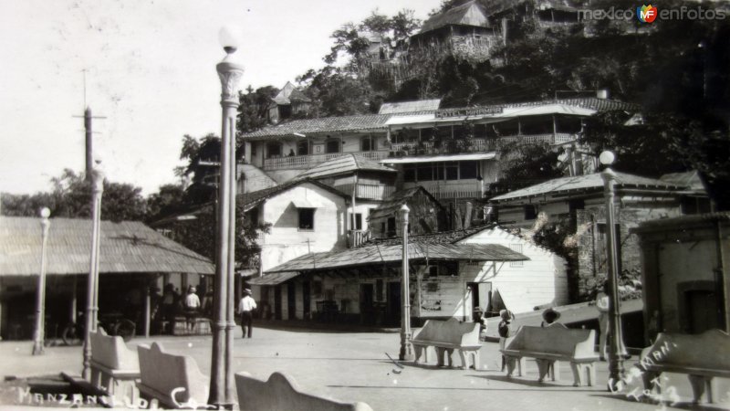 Hotel Miramar y La Plaza ( Circulada el 1 de Diciembre de 1932 ).