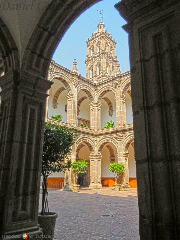 Claustro del templo de San Francisco