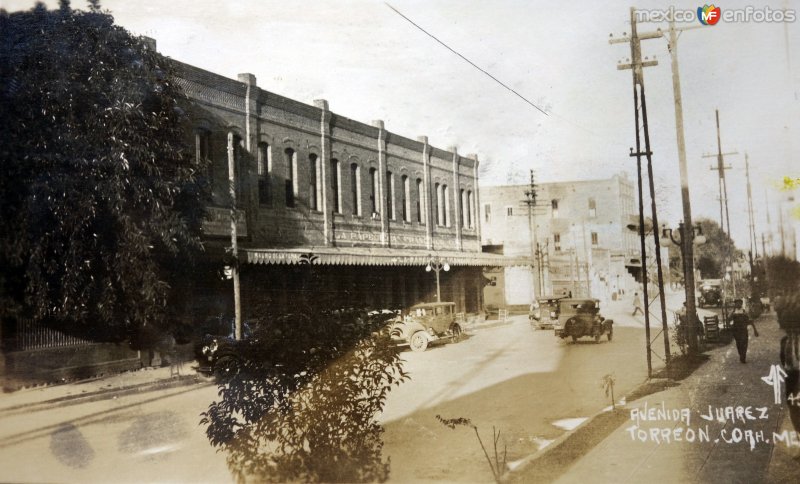Avenida Juarez  ( Circulada el 1 de Abril 1936 ).