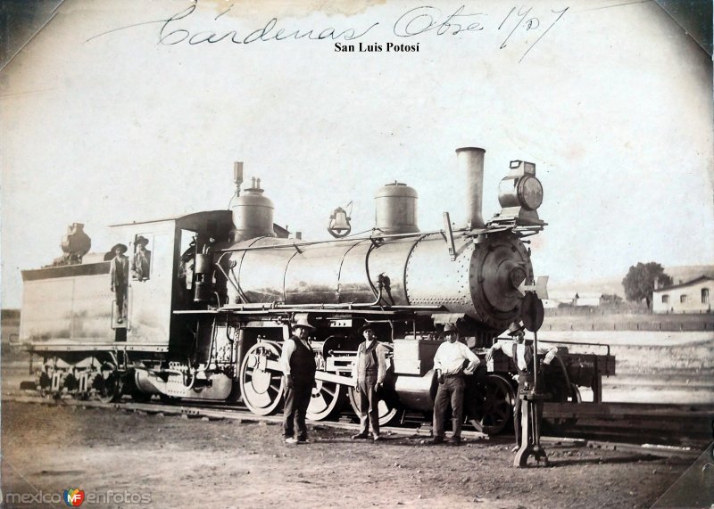 Estacion del Ferrocarril de San Luis Potosí  ( Fechada en Octubre de 1907 ).