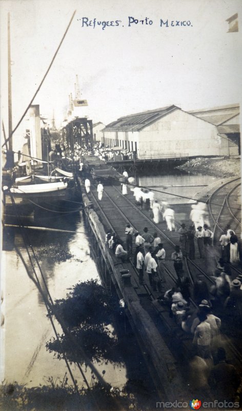 Refugiados en el Puerto Mexico.