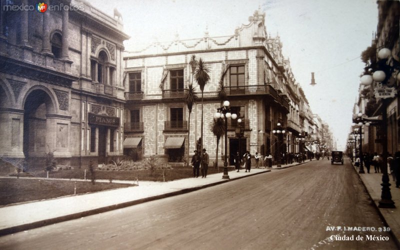 Avenida Francisco I Madero.