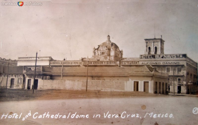 Hotel y el domo de La Catedral (Fotógrafo J Fugazy, USS Florida)