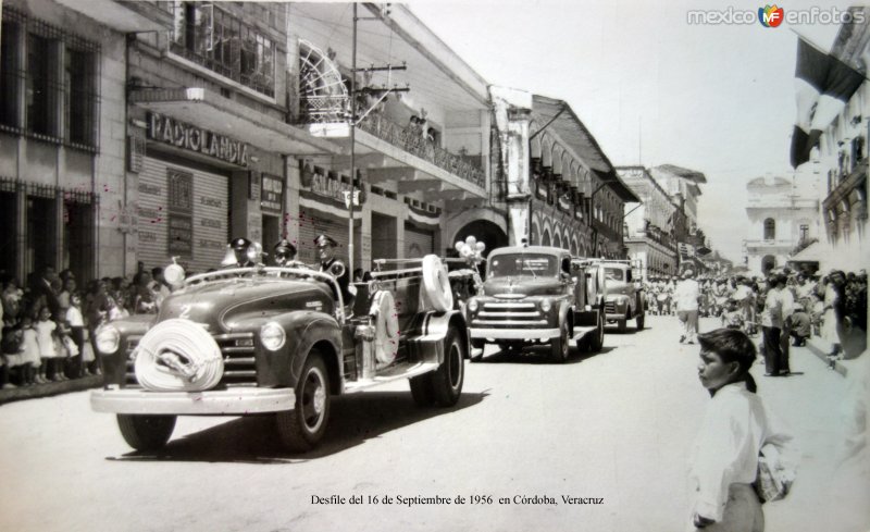 Desfile del 16 de Septiembre de 1956  en Córdoba, Veracruz