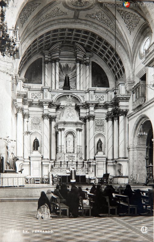 La Iglesia de San Fernando.