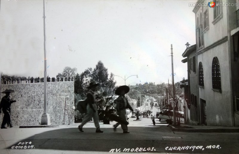 Avenida Morelos. ( Circulada el 2 de Agosto de 1956 ).