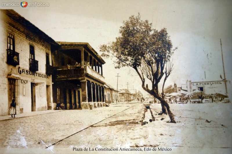 Plaza de La Constitucion Amecameca, Edo de México