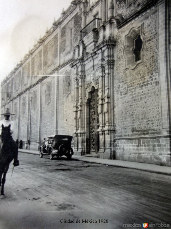 Escena callejera Ciudad de México 1920