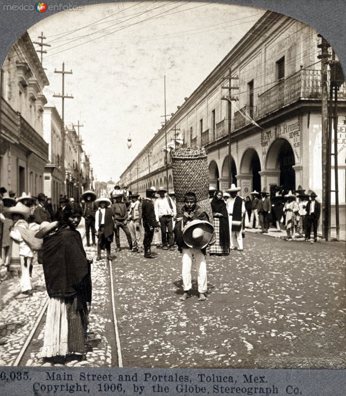 Calle principaly los portales 1906.