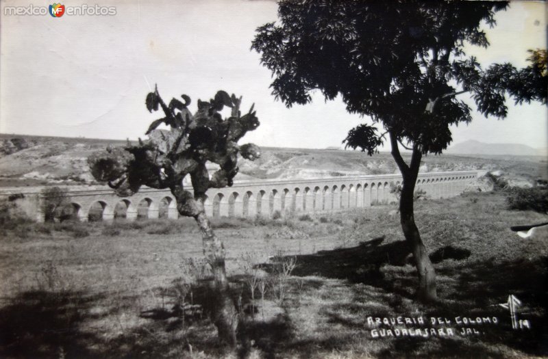 Arqueria del Acueducto del Colomo. ( Circulada el 7 de Diciembre de 1934 ).