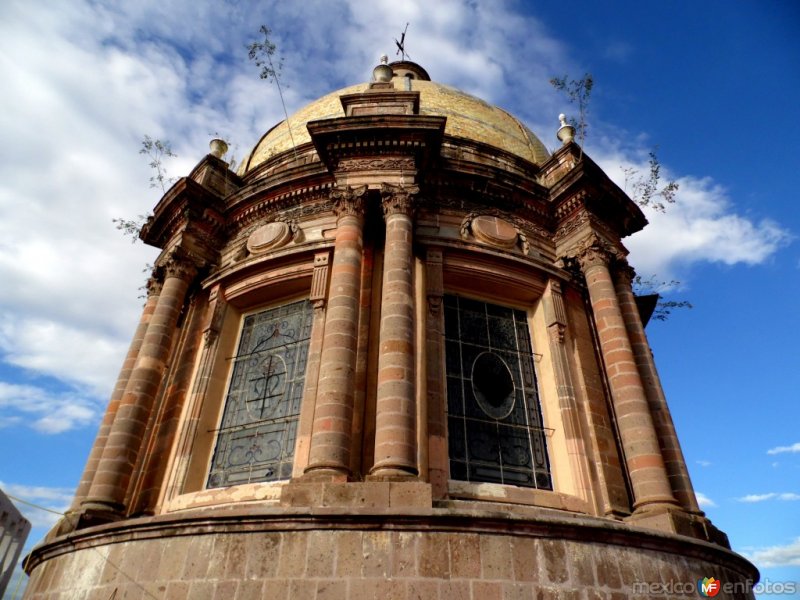 Cupula del templo de El Carmen.