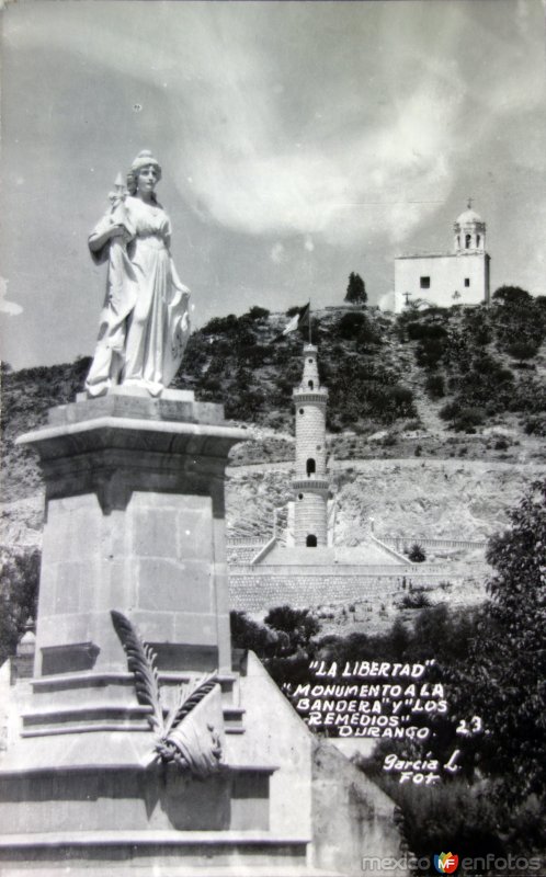 La Libertad, Monumento a La Bandera y Los Remedios. ( Circulada el 14 de Mayo de 1952 ).