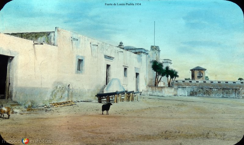 Fuerte de Loreto Puebla, por el fotógrafo T. Enami, de Yokohama, Japón (1934)