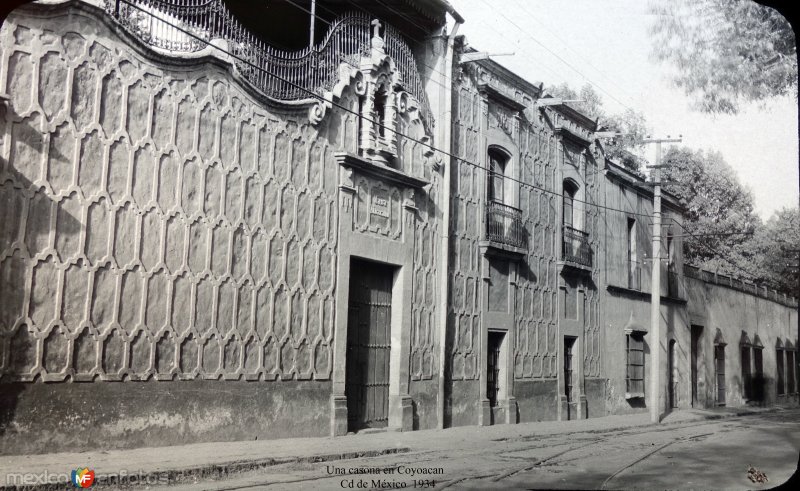 Una casona en Coyoacán, por el fotógrafo T. Enami, de Yokohama, Japón (1934)