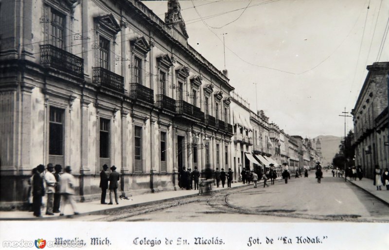 Colegio de San Nicolas.