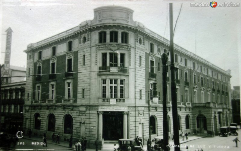 Edificio de la Compania de luz y fuerza.