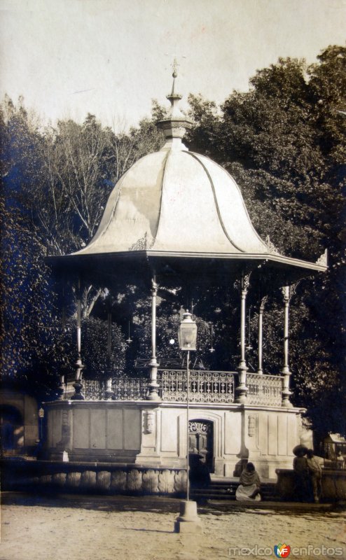 LUGAR DESCONOCIDO Kiosko.