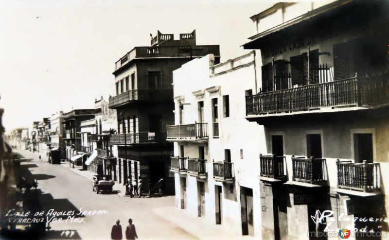 Calle de Aquiles Serdan.