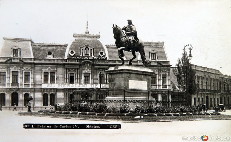 Estatua de Carlos IV.