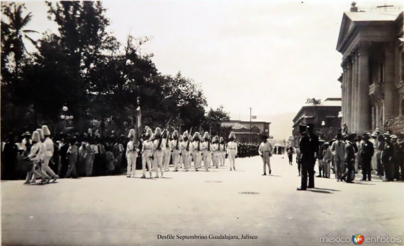 Desfile Septembrino Guadalajara, Jalisco