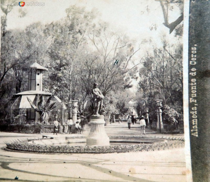 La Alameda fuente de Ceres por el Fotógrafo Abel Briquet.