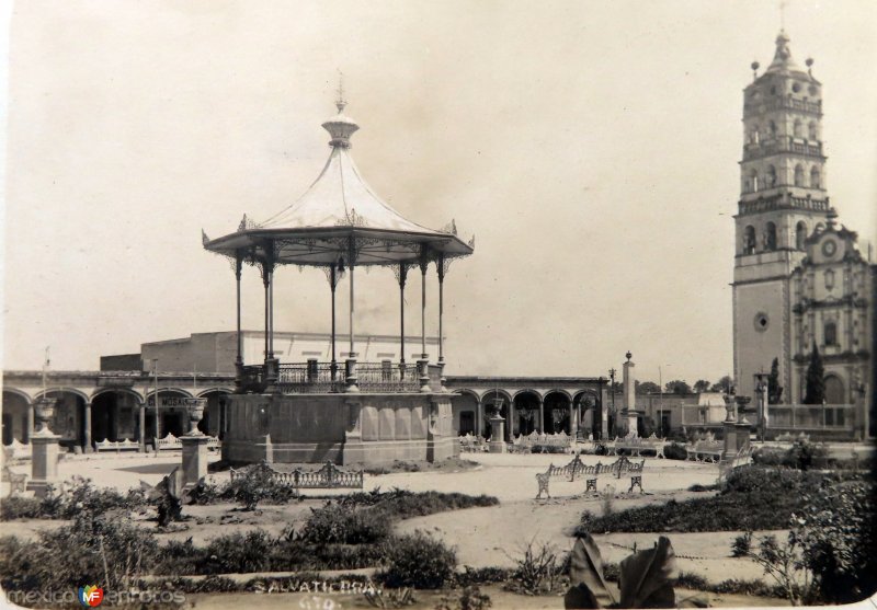 La Plaza de Salvatierra, Guanajuato.