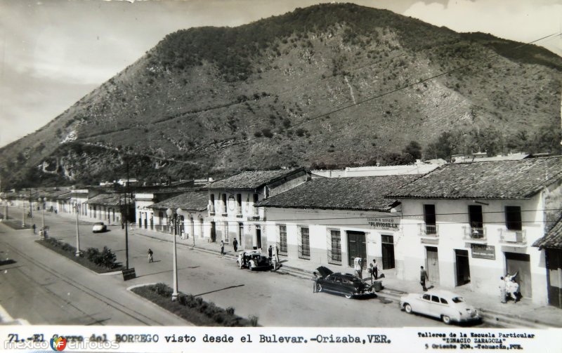 El cerro del Borrego visto desde el Boulevard.