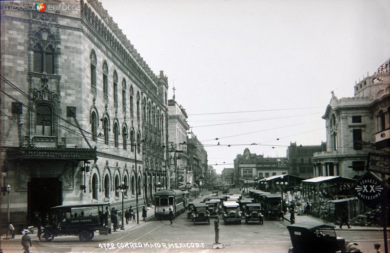 Correo Mayor Ciudad de México por el Fotógrafo Hugo Brehme.( Circulada el 2  de Diciembre de 1929 ).