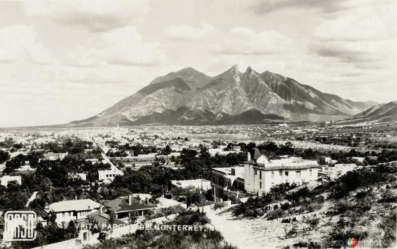 Vista parcial de Monterrey desde el Obispado