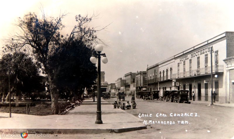 Calle general Gonzalez ( Circulada el 23 de Abril de 1926 ).