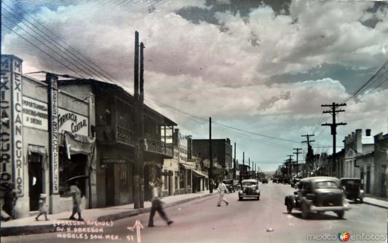 Avenida A Obregon.